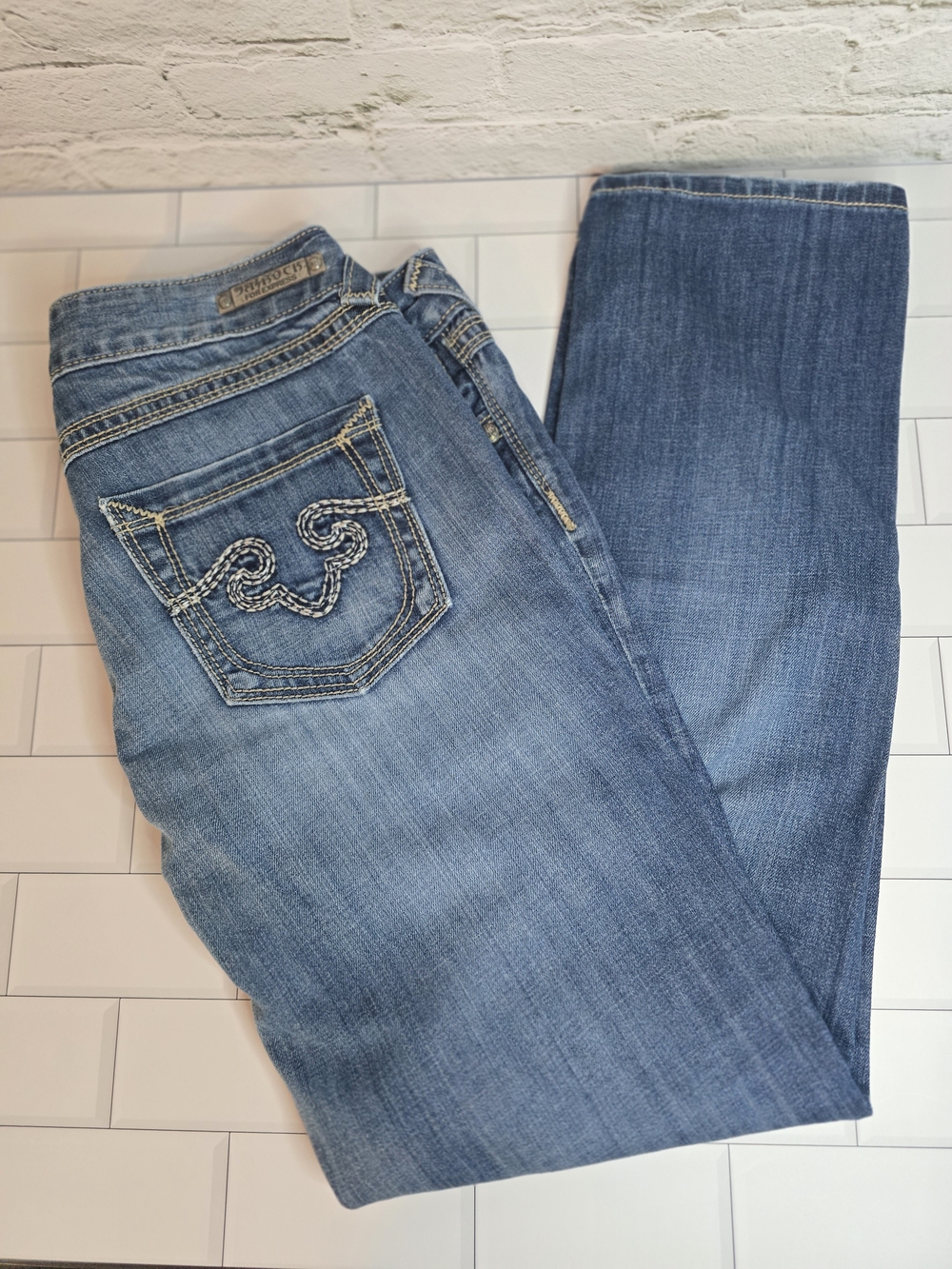 Express BeRock Blue Skinny Jeans with Embroidered Back Pocket Sz 10S
